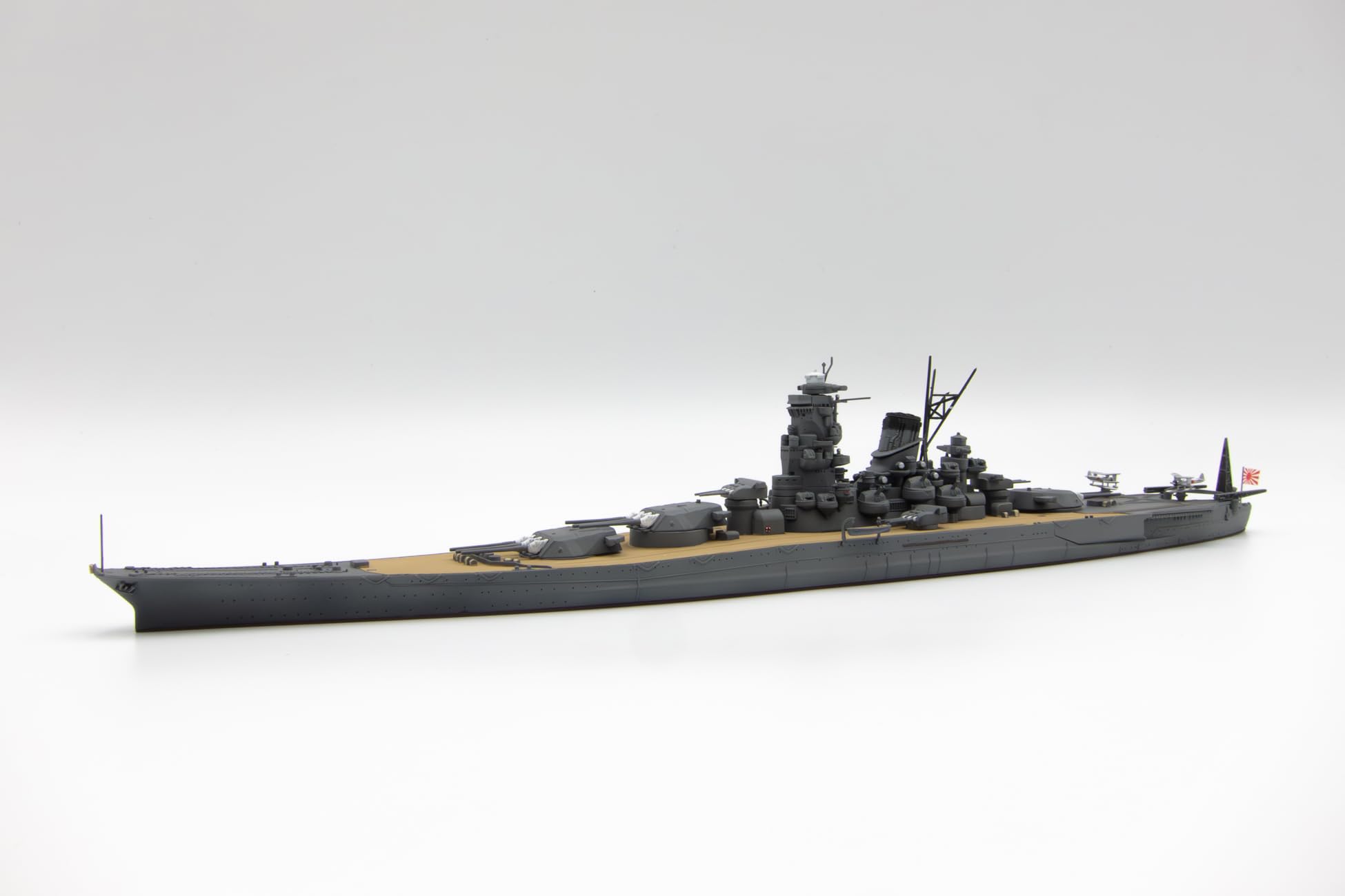 Специальная серия линкора ВМС Японии «Ямато» в пластиковой модели 1/700 № 1 (Завершено в 1947 г.)
Специальная серия линкора ВМС Японии «Ямато» в пластиковой модели 1/700 № 1 (Завершено в 1947 г.)