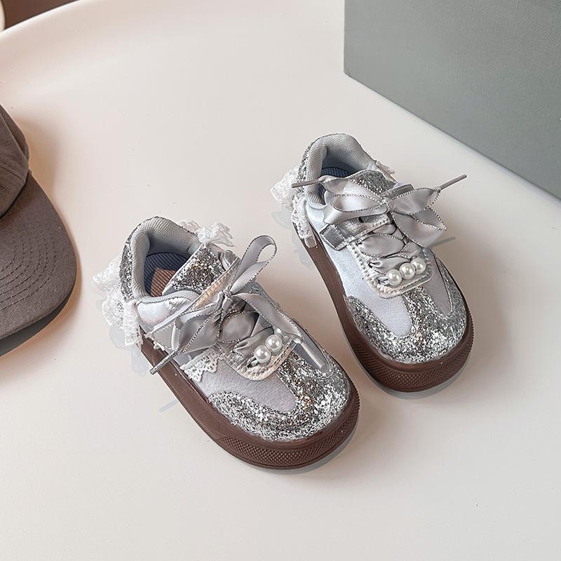 Girls Crystal Sequin Casual Shoes2026Spring and Autumn Lace Pearl White Shoes for Children and Older Kids Sports Shoes 32-37Code one hand6Double срібний
Girls Crystal Sequin Casual Shoes2026Spring and Autumn Lace Pearl White Shoes for Children and Older Kids Sports Shoes 32-37Code one hand6Double срібний