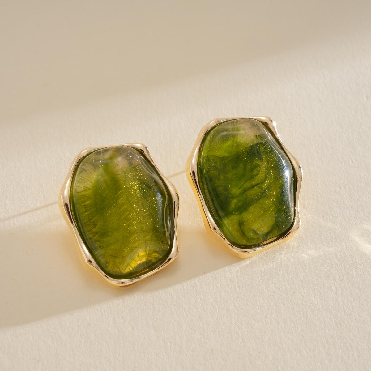 DIGADAGU Alloy Resin Elliptical Geometry Stud Earrings New Simple Luxury Earrings Women s Party Zircon Accessories зелений
DIGADAGU Alloy Resin Elliptical Geometry Stud Earrings New Simple Luxury Earrings Women s Party Zircon Accessories зелений