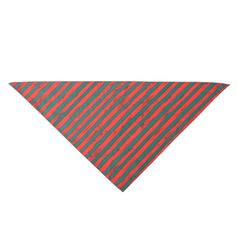 Pet Neck Kerchief for Christmas Dog and Cat for Small Medium Dog Bandana with Christmas Pattern Pet Birthday Gift
Pet Neck Kerchief for Christmas Dog and Cat for Small Medium Dog Bandana with Christmas Pattern Pet Birthday Gift