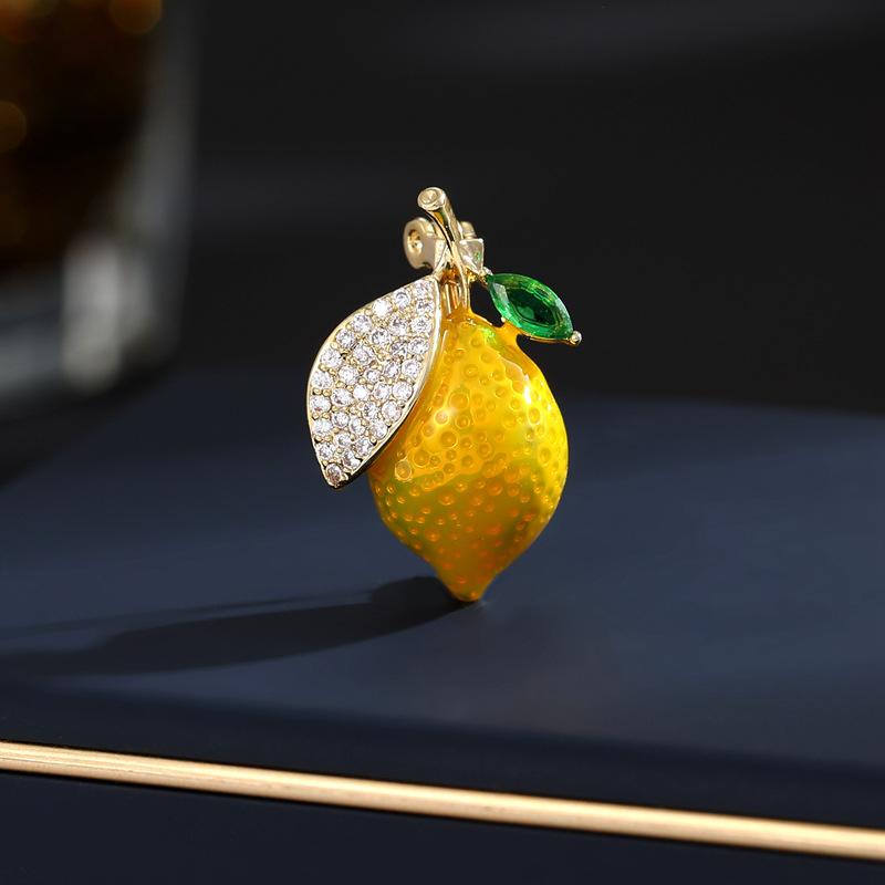 Summer Fruit Collection Clothing Accessories Cardigan V-Neck Anti Glare Waist Fixed Clothing Pin Pear Lemon Small Brooch
Summer Fruit Collection Clothing Accessories Cardigan V-Neck Anti Glare Waist Fixed Clothing Pin Pear Lemon Small Brooch