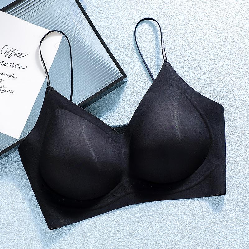Summer ultra-thin jelly thin shoulder strap without steel ring breathable beauty vest type seamless bra cover gathering xl (fits 60-67.5kg ) чорний
Summer ultra-thin jelly thin shoulder strap without steel ring breathable beauty vest type seamless bra cover gathering xl (fits 60-67.5kg ) чорний
