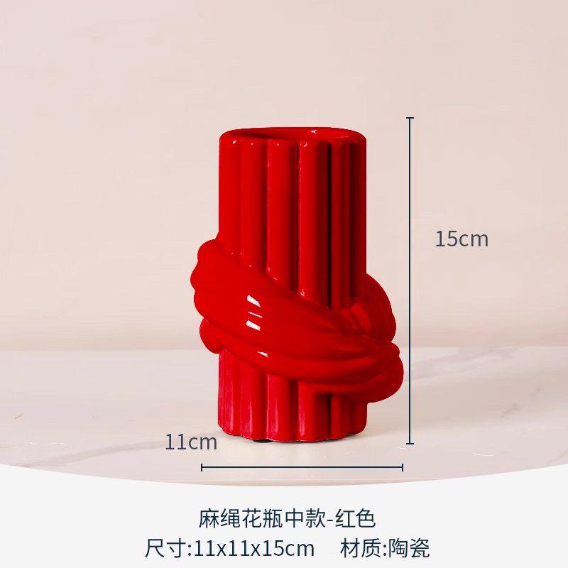 Nordic Irregular Knotted Ceramic Vases Table Arrangements Hydroponic Vases Porcelain Modern Crafts Interior Aesthetic Decoration
Nordic Irregular Knotted Ceramic Vases Table Arrangements Hydroponic Vases Porcelain Modern Crafts Interior Aesthetic Decoration
