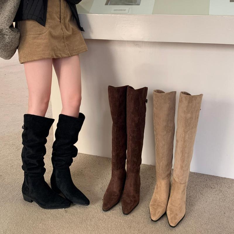 Pointed belt buckle pleated pile boots 2025 autumn and winter new European and American fried street knight boots thick medium heel tube pants boots 40
Pointed belt buckle pleated pile boots 2025 autumn and winter new European and American fried street knight boots thick medium heel tube pants boots 40