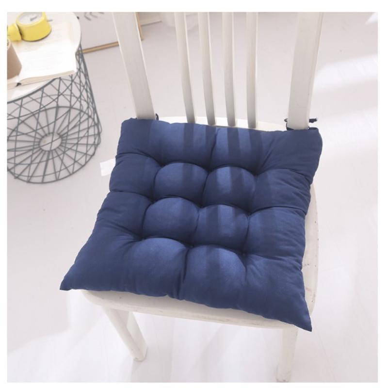 Утолщенная подушка Домашние ремни Нескользящая Зимняя подушка для стула Подушка для стула Офисный Сидячий Стул для студента Подушка для ягодиц 45x45cm
Утолщенная подушка Домашние ремни Нескользящая Зимняя подушка для стула Подушка для стула Офисный Сидячий Стул для студента Подушка для ягодиц 45x45cm