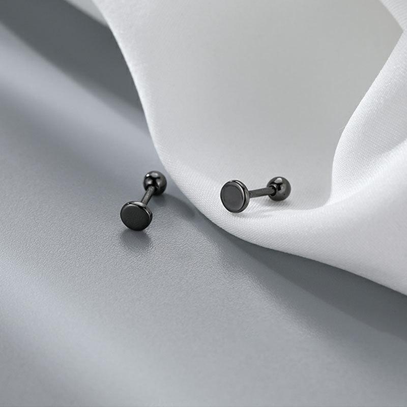 Черные серьги. Новый нишевый дизайн и индивидуальность
Черные серьги. Новый нишевый дизайн и индивидуальность