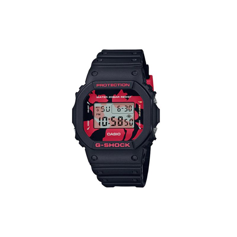 Casio CASIOG-SQUAD Series G-SHOCK 5600 Series BlackEyePatch Design Koi Watch Special Gift Box Contrast Color Square Quartz Movement DW-5600JK-1DR серый
Casio CASIOG-SQUAD Series G-SHOCK 5600 Series BlackEyePatch Design Koi Watch Special Gift Box Contrast Color Square Quartz Movement DW-5600JK-1DR серый