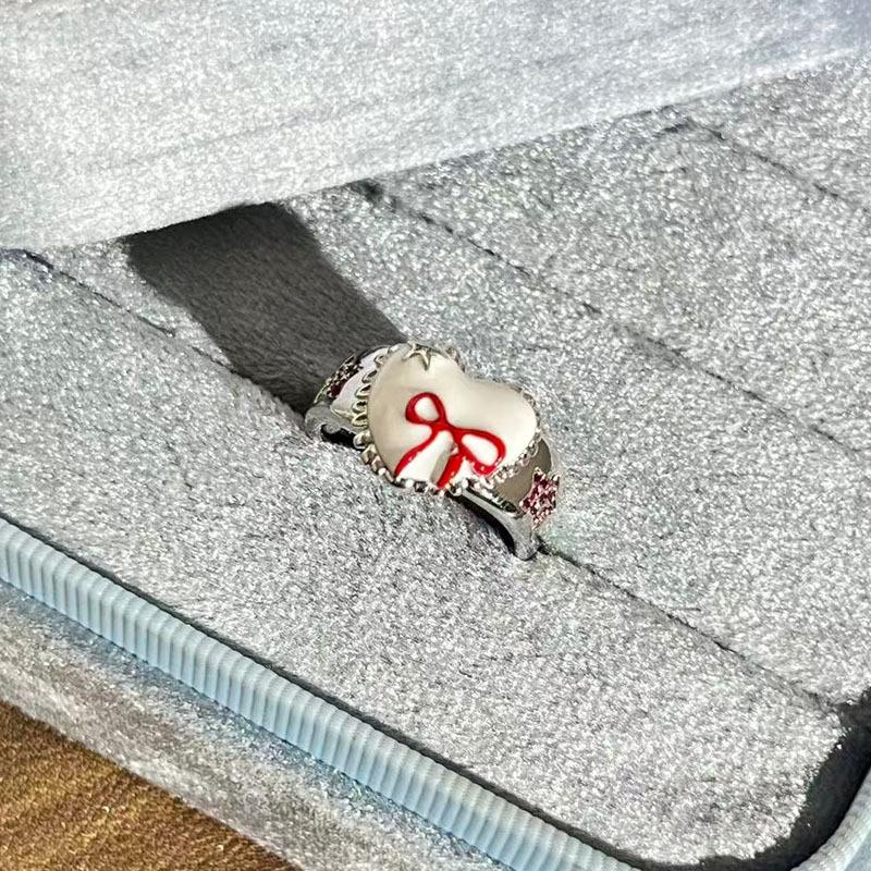 2026 Trend Mix and Match Sweet and Cool Flowers Small Fish Geometric Opening Ring Women s Niche Light Luxury Design Sense Fashion Ring Resizable
2026 Trend Mix and Match Sweet and Cool Flowers Small Fish Geometric Opening Ring Women s Niche Light Luxury Design Sense Fashion Ring Resizable