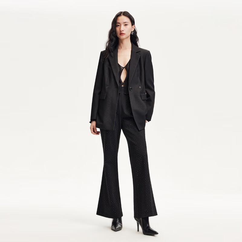 VEROMODA Women s Star Rhinestone Elastic Waist Slight Flare Casual Pants L
VEROMODA Women s Star Rhinestone Elastic Waist Slight Flare Casual Pants L