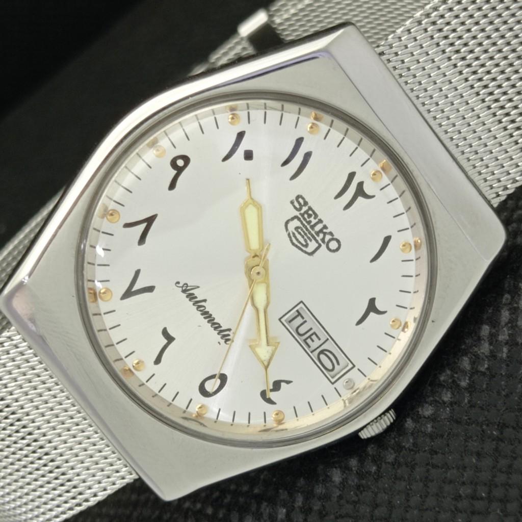 Б/У винтажные часы SEIKO 5 AUTOMATIC 6309A JAPAN MENS D/D ARABIC WATCH 577-a305596-2 SKU577-a305596
Б/У винтажные часы SEIKO 5 AUTOMATIC 6309A JAPAN MENS D/D ARABIC WATCH 577-a305596-2 SKU577-a305596