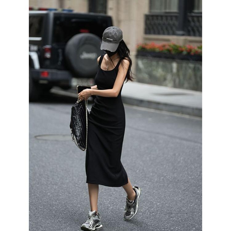 Элегантное платье для женщин. Французское белое облегающее платье без рукавов с квадратным вырезом и складками. XXL чёрный
Элегантное платье для женщин. Французское белое облегающее платье без рукавов с квадратным вырезом и складками. XXL чёрный