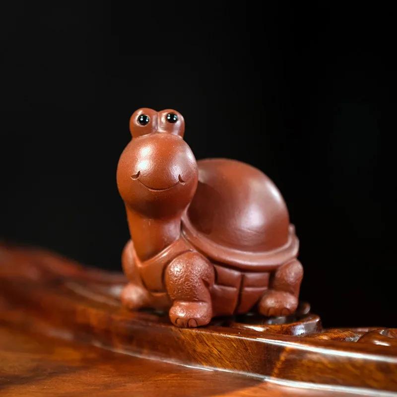 Yixing Purplue Sand Tea Pet Big Eye Turtle Cinnabar Sand Small Cute Turtle Creative Sculpture Tea Pet Ornaments Cute Crafts
Yixing Purplue Sand Tea Pet Big Eye Turtle Cinnabar Sand Small Cute Turtle Creative Sculpture Tea Pet Ornaments Cute Crafts