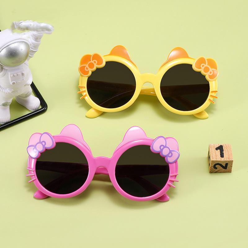 New fashion cartoon cat modeling children s glasses cute bow children s sunshade mirror
New fashion cartoon cat modeling children s glasses cute bow children s sunshade mirror
