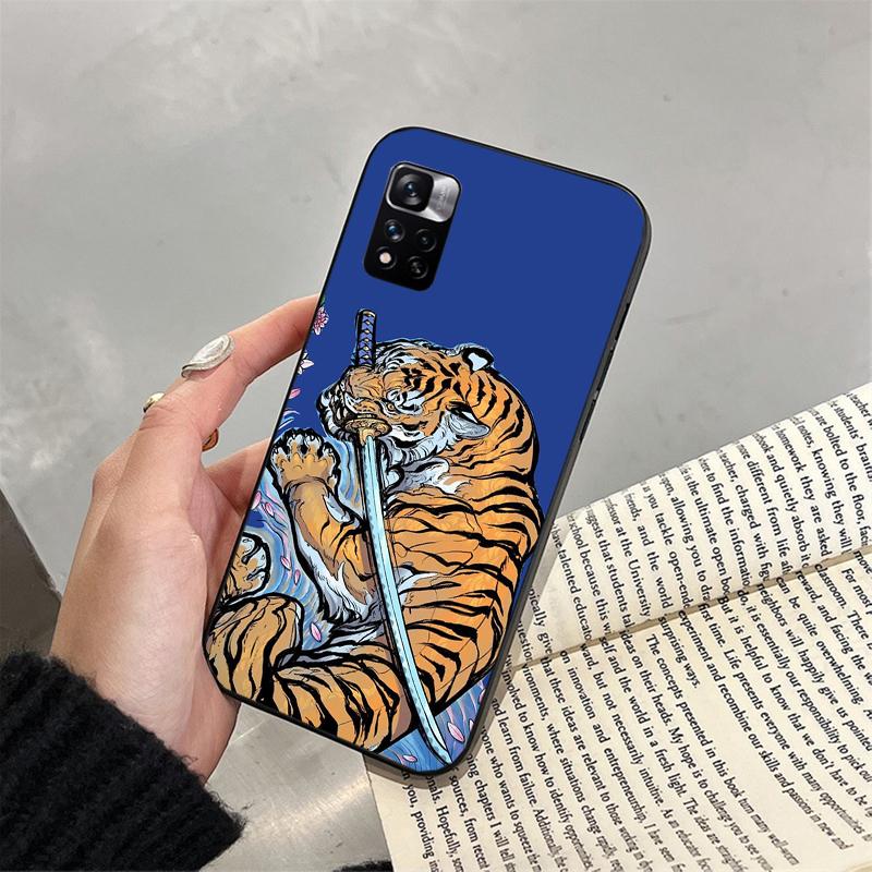 Japanese tiger Art Funda Phone Case For Xiaomi Redmi note 14 Pro 14 13 12 11 10 Pro 14S 12S 11S Redmi 14C 13C 10 Redmi Note 12 4G
Japanese tiger Art Funda Phone Case For Xiaomi Redmi note 14 Pro 14 13 12 11 10 Pro 14S 12S 11S Redmi 14C 13C 10 Redmi Note 12 4G