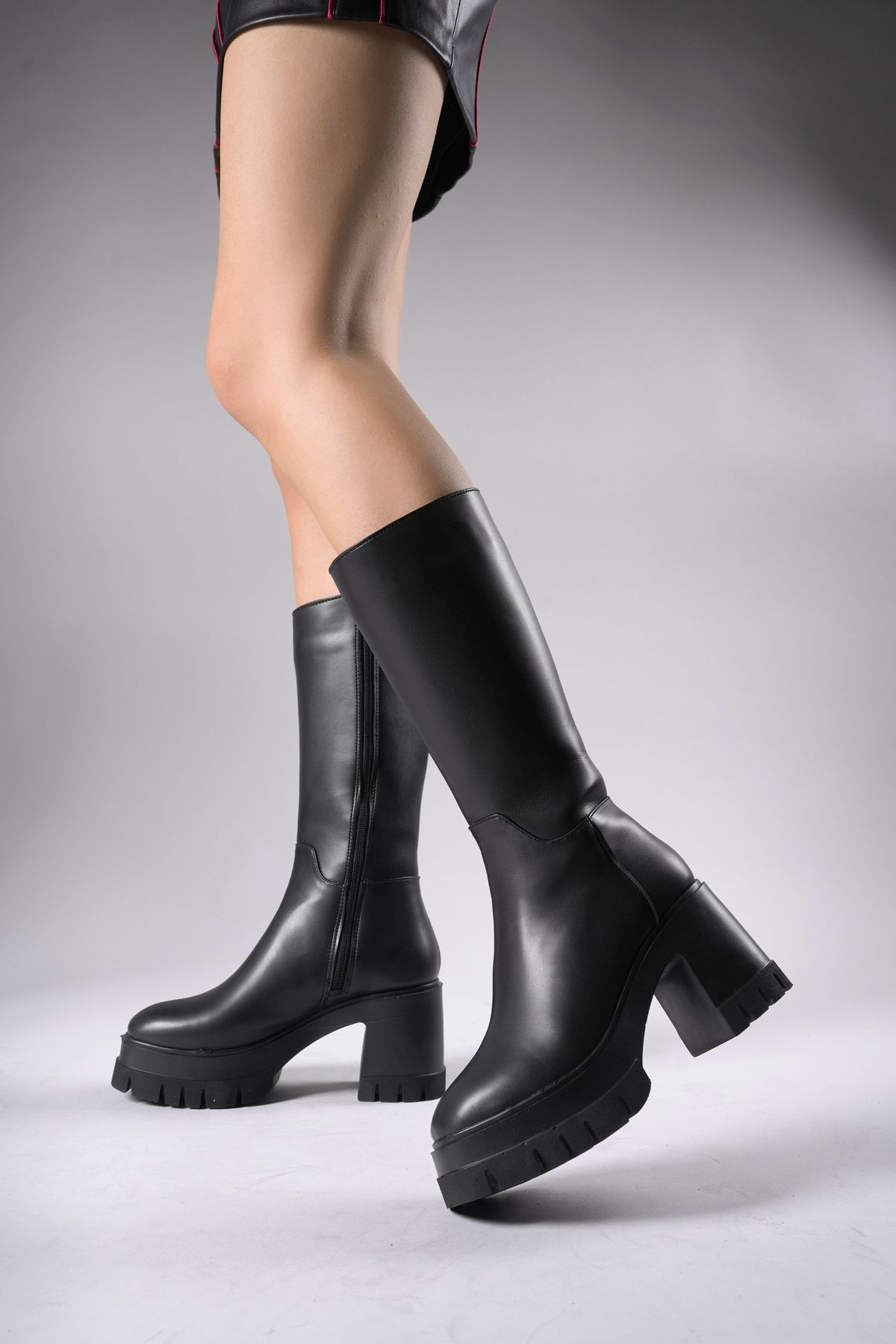 Women Modern Stylish Fashion Boots Boots Faux Leather Lvamel Knee High Heel Boots Black Skin 39
Women Modern Stylish Fashion Boots Boots Faux Leather Lvamel Knee High Heel Boots Black Skin 39
