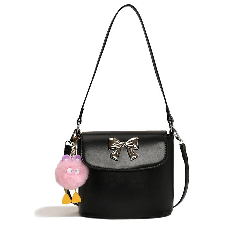 Однотонные женские сумки кроссбоди из искусственной кожи с застежкой, на плечо для женщин, высокое качество, тренд, простота
Однотонные женские сумки кроссбоди из искусственной кожи с застежкой, на плечо для женщин, высокое качество, тренд, простота