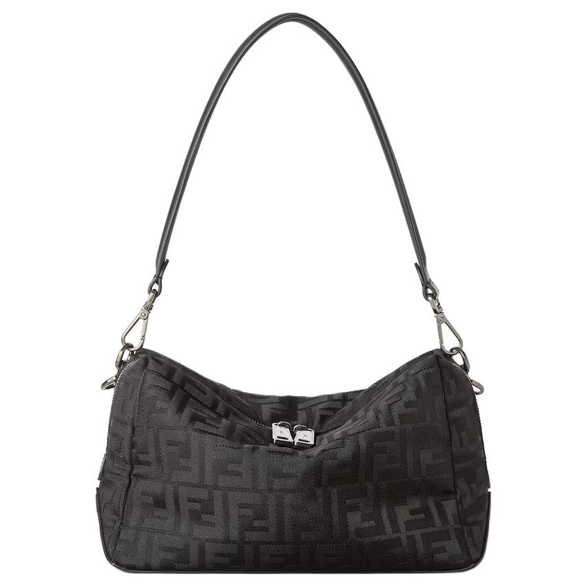 Fendi Lui Metal Decoration Design Nylon Shoulder Bag Medium Men shoulder bag Black 7VA672-AVC6-F0SAJ Basic Set (Bag+Dust Bag)
Fendi Lui Metal Decoration Design Nylon Shoulder Bag Medium Men shoulder bag Black 7VA672-AVC6-F0SAJ Basic Set (Bag+Dust Bag)