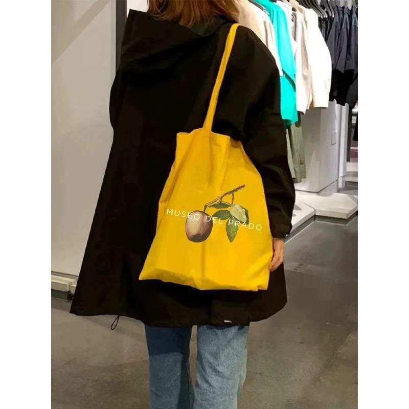 Prado Prado Museum canvas bag, yellow apple thin cotton жёлтый
Prado Prado Museum canvas bag, yellow apple thin cotton жёлтый