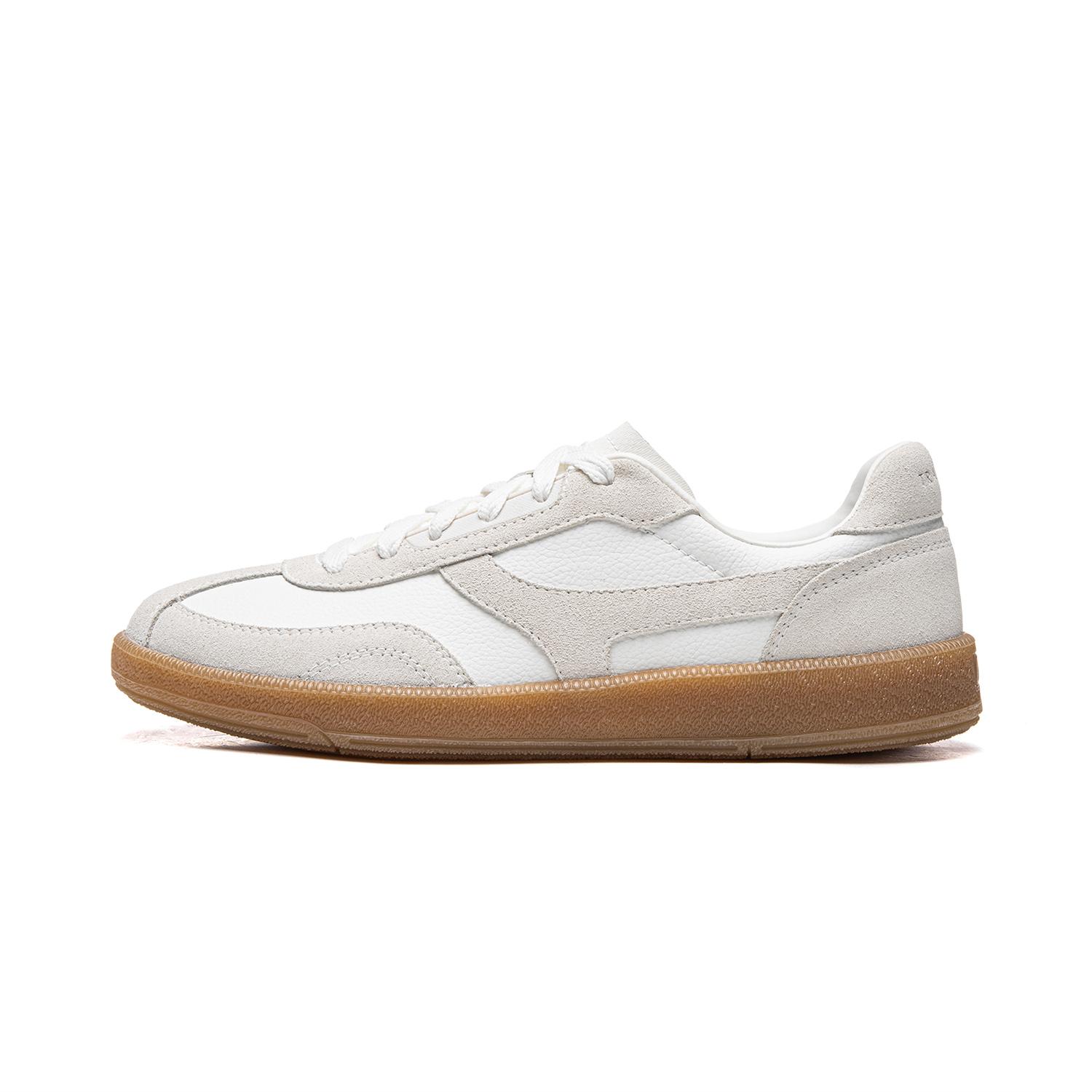 Li Ning Yun Chuan 2 Dopamine Thin Sole Shoes Fashionable Classic Comfortable Slip Resistant Lightweight Low Top Sneakers Women sneakers AGCV338-10 40
Li Ning Yun Chuan 2 Dopamine Thin Sole Shoes Fashionable Classic Comfortable Slip Resistant Lightweight Low Top Sneakers Women sneakers AGCV338-10 40