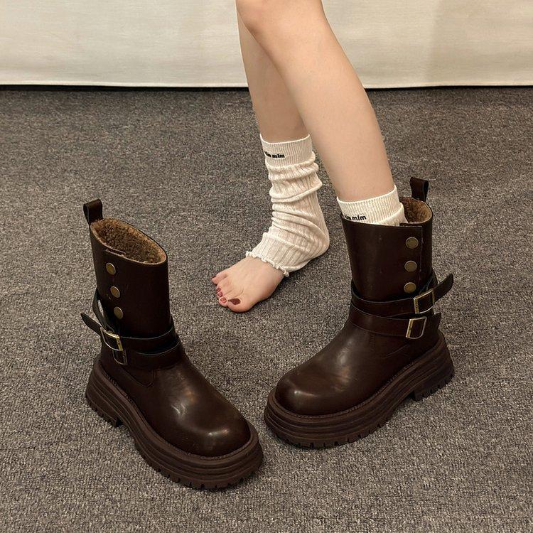 Leather British Martin boots women s 2025 new autumn and winter cotton shoes retro two-wear medium boots thick-soled black short boots 40
Leather British Martin boots women s 2025 new autumn and winter cotton shoes retro two-wear medium boots thick-soled black short boots 40