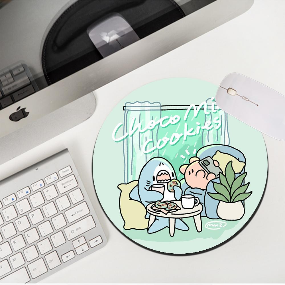 Kawaii Shark Round Mouse Padaesthetic Cute MousePad Small Mouse Mat Gamer Pad on The Table Gaming Accessories for Genshin Impact 220X220X2MM locked
Kawaii Shark Round Mouse Padaesthetic Cute MousePad Small Mouse Mat Gamer Pad on The Table Gaming Accessories for Genshin Impact 220X220X2MM locked