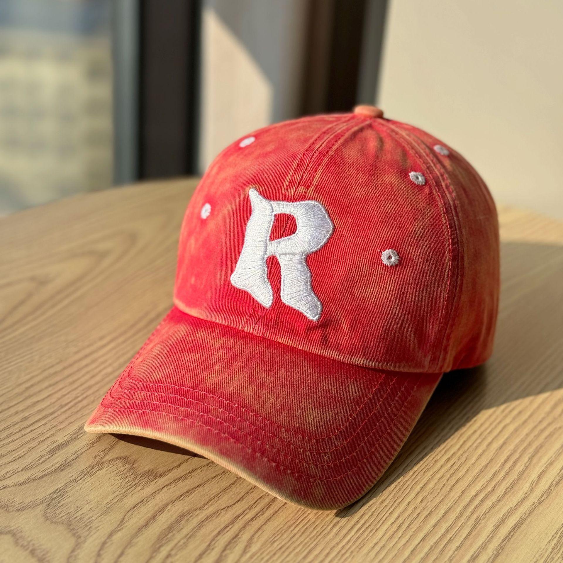 High-quality new soft-top embroidered letter casual versatile baseball cap for women and men, suitable for spring and autumn, simple and trendy Adult54-60Adjustable червоний
High-quality new soft-top embroidered letter casual versatile baseball cap for women and men, suitable for spring and autumn, simple and trendy Adult54-60Adjustable червоний