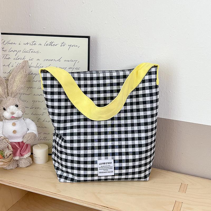 Stylish Japanese Literary Large Capacity Children s Bag Trendy Colorful Crossbody Bag For Kids In Blue Pink Brown And Black чорний
Stylish Japanese Literary Large Capacity Children s Bag Trendy Colorful Crossbody Bag For Kids In Blue Pink Brown And Black чорний