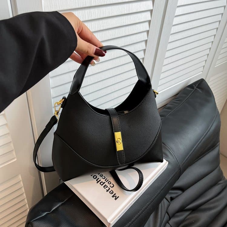 New Dumplings Portable Women s Bag Messenger Bag чорний
New Dumplings Portable Women s Bag Messenger Bag чорний