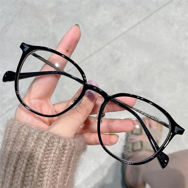 Blue Light Blocking Glasses Black Oval Frame Glasses Pc Frame Glasses Transparent Brown Flat-Lens Sunglasses For Casual Outings чорний
Blue Light Blocking Glasses Black Oval Frame Glasses Pc Frame Glasses Transparent Brown Flat-Lens Sunglasses For Casual Outings чорний