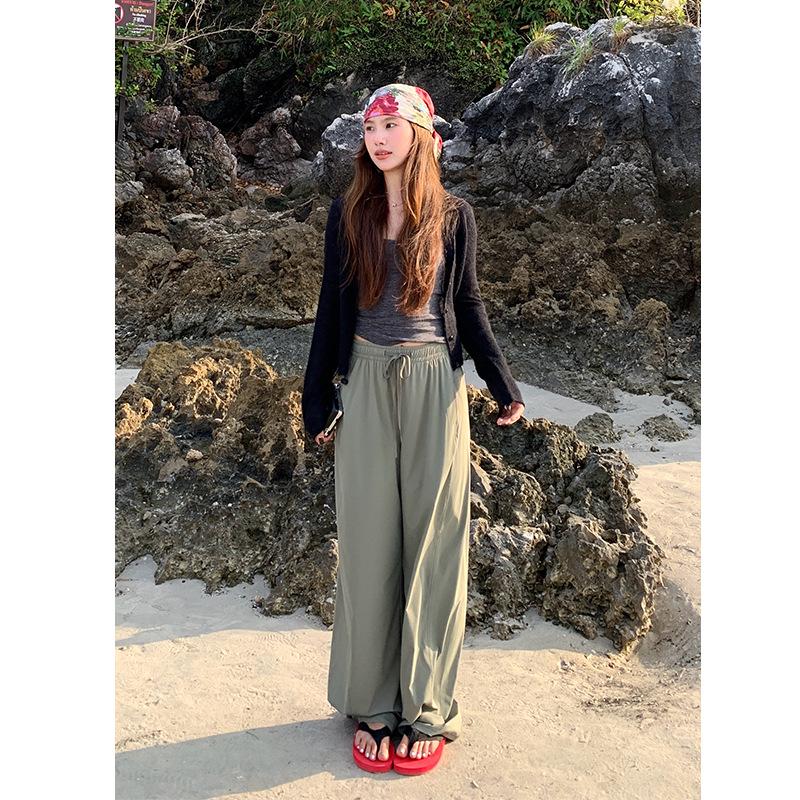 Women s Loose Wide-Leg Ice Silk Sun Protection Pants - UV-Resistant, Cooling, Breathable, Slimming Summer Casual Wear M
Women s Loose Wide-Leg Ice Silk Sun Protection Pants - UV-Resistant, Cooling, Breathable, Slimming Summer Casual Wear M