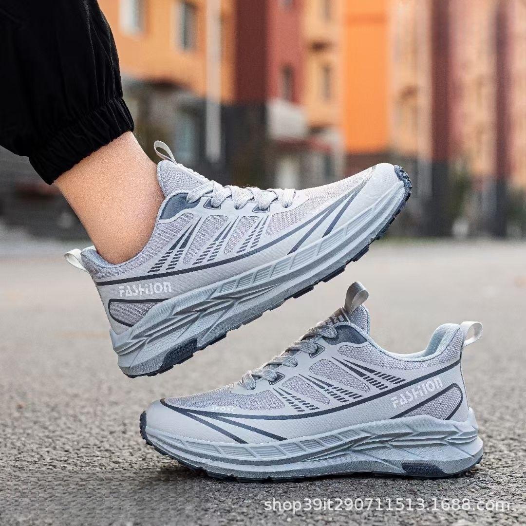 Yuxing shoes men s running shoes lightweight breathable mesh upper EV sole soft sole fashion lace-up new product launch 43 сірий колір
Yuxing shoes men s running shoes lightweight breathable mesh upper EV sole soft sole fashion lace-up new product launch 43 сірий колір