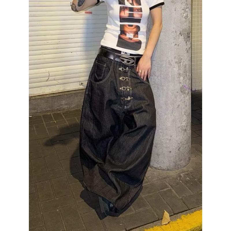 American high street retro aircraft buckle rough edge jeans men s and women s niche design high-end straight trousers 3XL
American high street retro aircraft buckle rough edge jeans men s and women s niche design high-end straight trousers 3XL