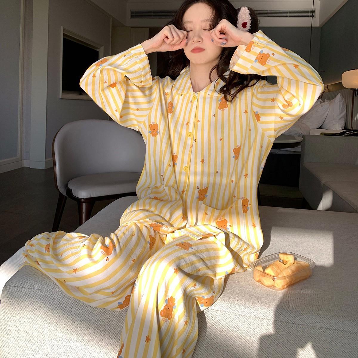 Sweet yellow striped bear girl pajamas spring and autumn cardigan lapel double long two-piece set student loungewear XXL
Sweet yellow striped bear girl pajamas spring and autumn cardigan lapel double long two-piece set student loungewear XXL