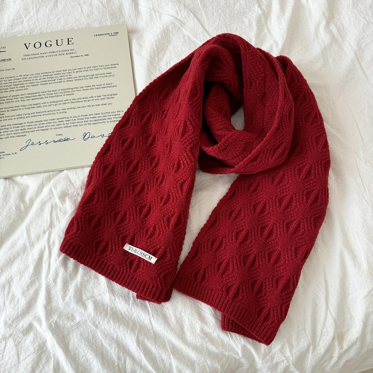 Autumn and Winter New Couple Scarf for Women Versatile Japanese and Korean Style Retro Knitted Woolen Scarf for Men Trendy and Cute 196*32cm
Autumn and Winter New Couple Scarf for Women Versatile Japanese and Korean Style Retro Knitted Woolen Scarf for Men Trendy and Cute 196*32cm