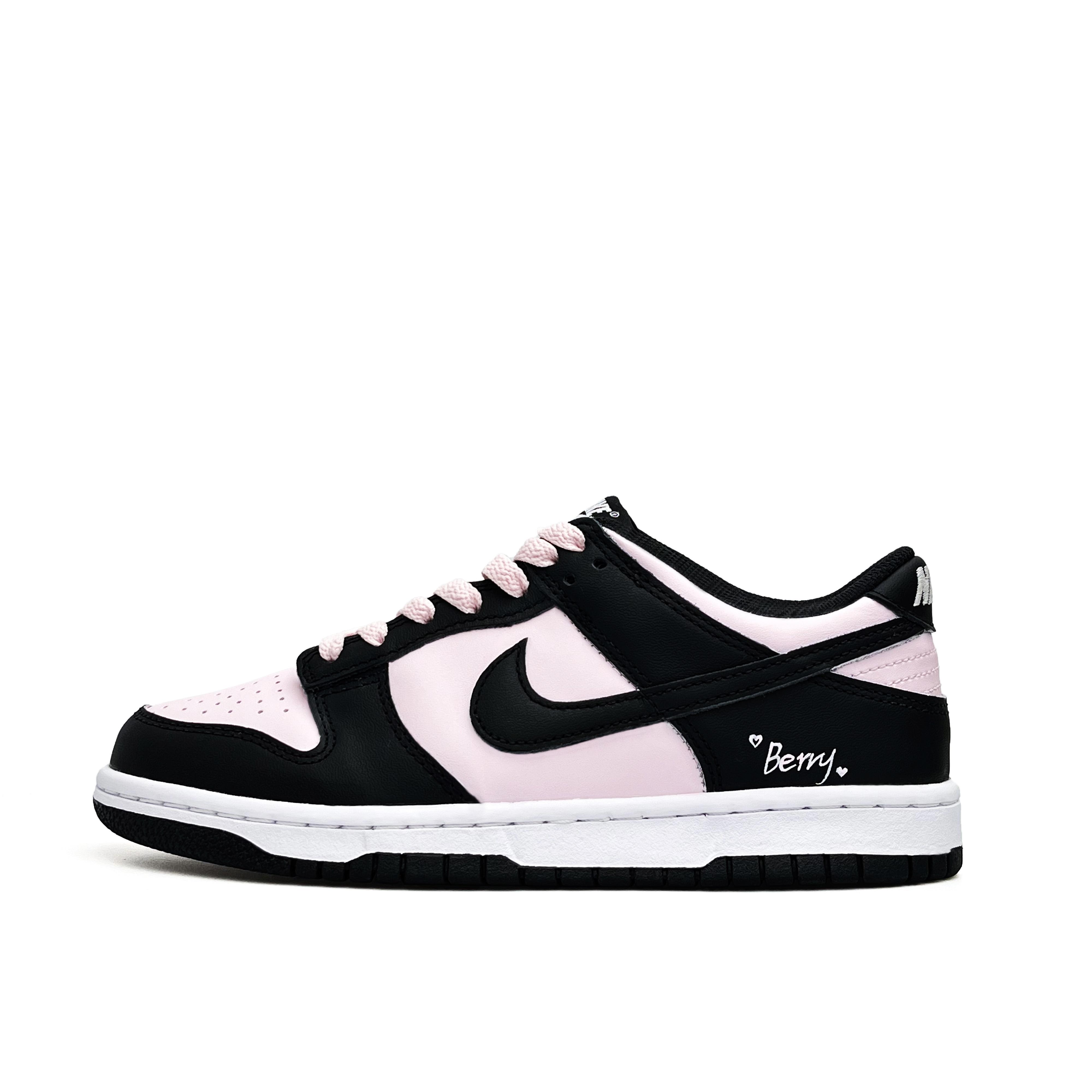 Nike Dunk Cherry Blossom White Peach, Spring Summer, All Season, Commute, Ambient, Horse Year CNY Abrasion Resistant DD1391-100(Team920-) 35.5
Nike Dunk Cherry Blossom White Peach, Spring Summer, All Season, Commute, Ambient, Horse Year CNY Abrasion Resistant DD1391-100(Team920-) 35.5