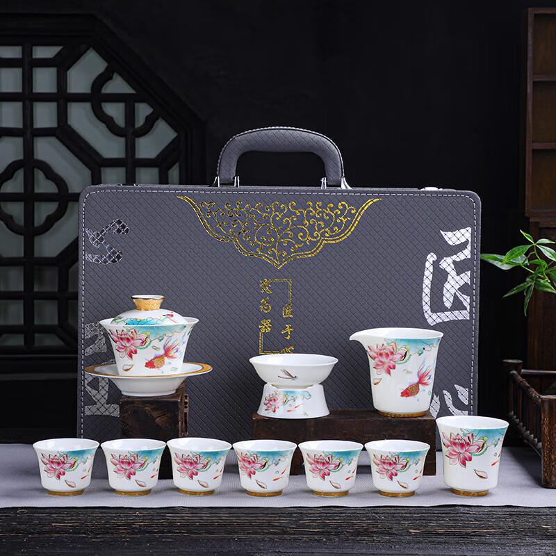 Chá Xún Premium Ceramic Gongfu Tea Set - Lotus Charm
Chá Xún Premium Ceramic Gongfu Tea Set - Lotus Charm