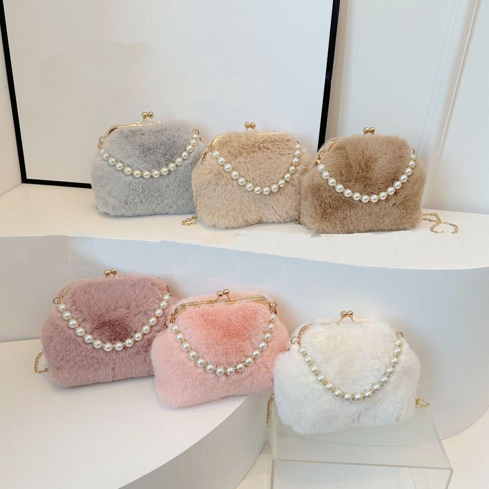 Shell Shape Plush Shoulder Bags Large Capacity Crossbody Bags Fashion Casual Messenger Bag
Shell Shape Plush Shoulder Bags Large Capacity Crossbody Bags Fashion Casual Messenger Bag