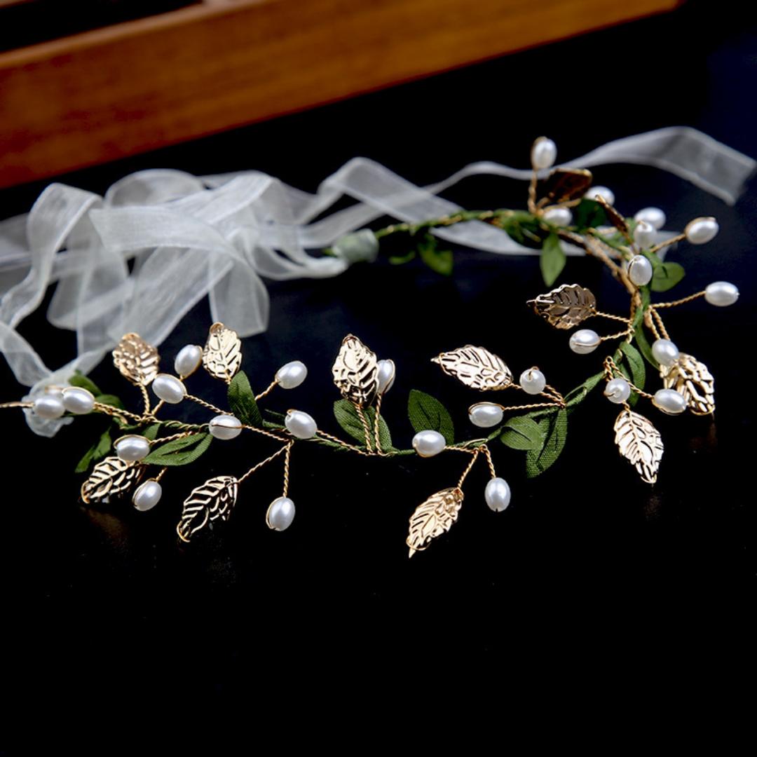 Super Fantasy Shonen-style Green Leaf Pearl Flower Ring Hairpin Performance Accessory Leaf Hair Ribbon Braided Headwear Headband
Super Fantasy Shonen-style Green Leaf Pearl Flower Ring Hairpin Performance Accessory Leaf Hair Ribbon Braided Headwear Headband