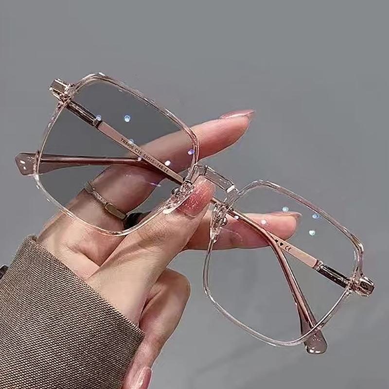 Fashion Ladies Photochromic Glasses Luxury Square Frame Reading Glasses For Women Unisex Color Changing Presbyopia Sunglasses
Fashion Ladies Photochromic Glasses Luxury Square Frame Reading Glasses For Women Unisex Color Changing Presbyopia Sunglasses