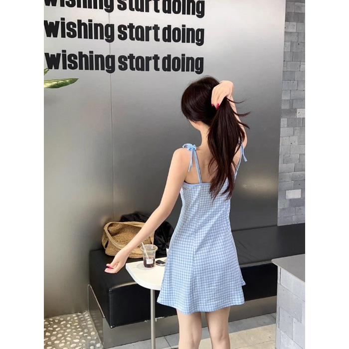 Gentle wind blue plaid suspender dress women s summer sweet temperament waist backless seaside vacation dress short skirt S синий
Gentle wind blue plaid suspender dress women s summer sweet temperament waist backless seaside vacation dress short skirt S синий