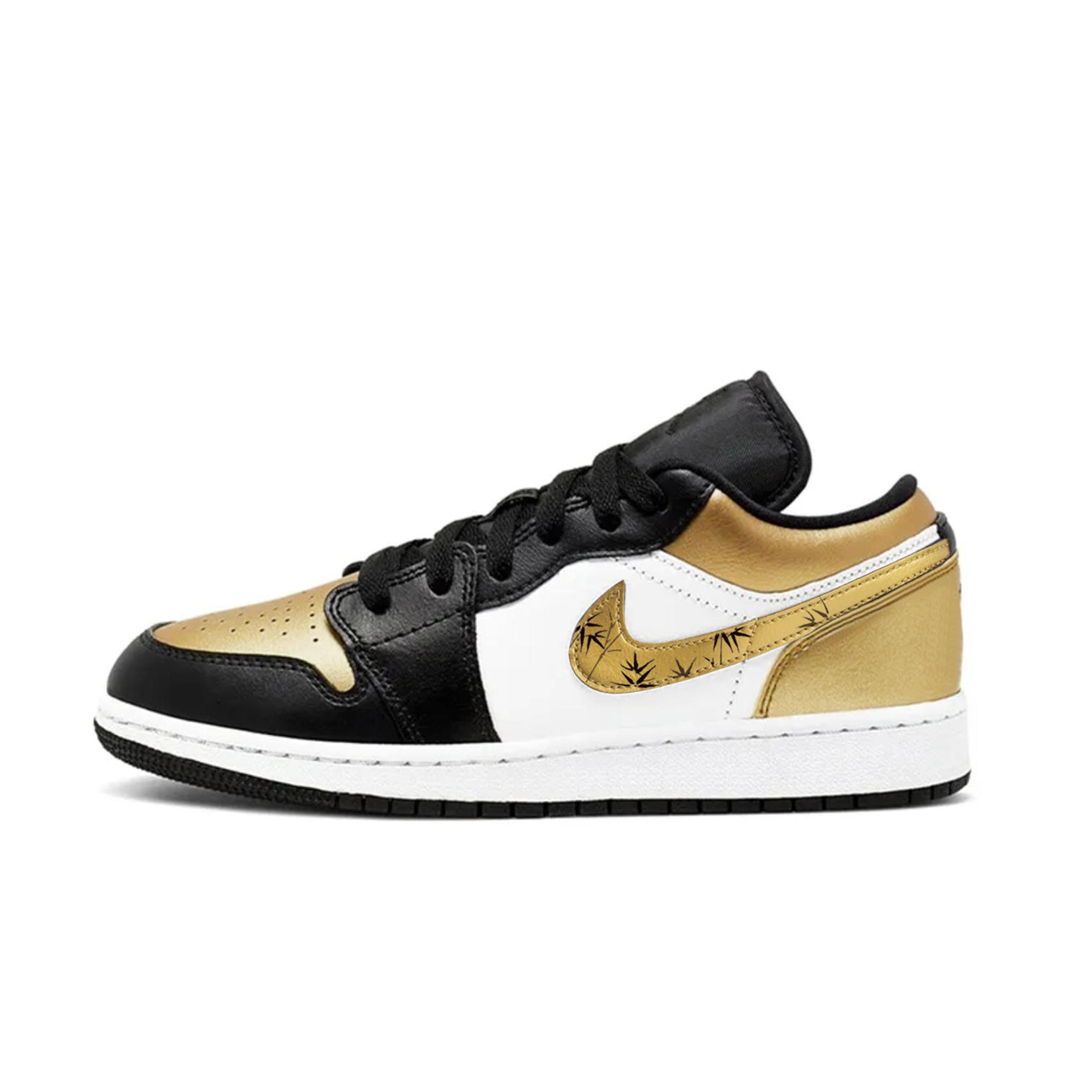 Jordan Air Jordan 1 Golden Hook Ink Wash Abrasion Resistant Low top Vintage Basketball Shoes Men s Black Gold 553558-081(Team838-) 43
Jordan Air Jordan 1 Golden Hook Ink Wash Abrasion Resistant Low top Vintage Basketball Shoes Men s Black Gold 553558-081(Team838-) 43