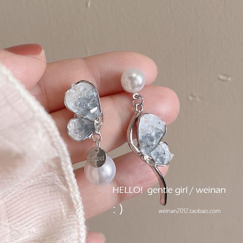 Milk Ice Crystal Girlish Style 925 Silver Mosquito Coil Ear Clip A pair of asymmetric ear studs
Milk Ice Crystal Girlish Style 925 Silver Mosquito Coil Ear Clip A pair of asymmetric ear studs