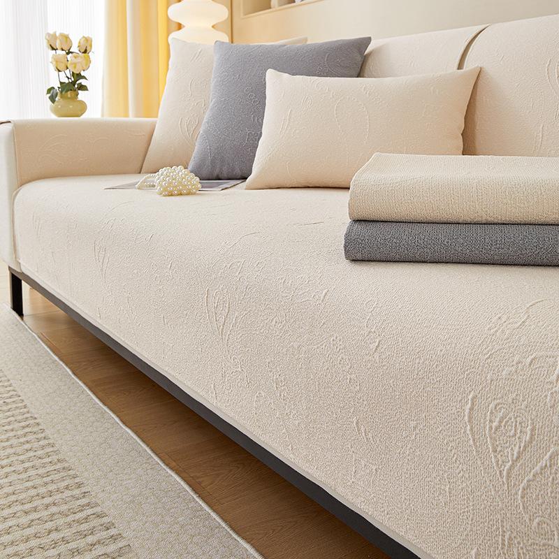 Japanese Chenille Sofa Cushion Four Seasons Universal Living Room Concubine Cushion Non-Slip Leather Sofa Cover Cloth 70*70cm
Japanese Chenille Sofa Cushion Four Seasons Universal Living Room Concubine Cushion Non-Slip Leather Sofa Cover Cloth 70*70cm