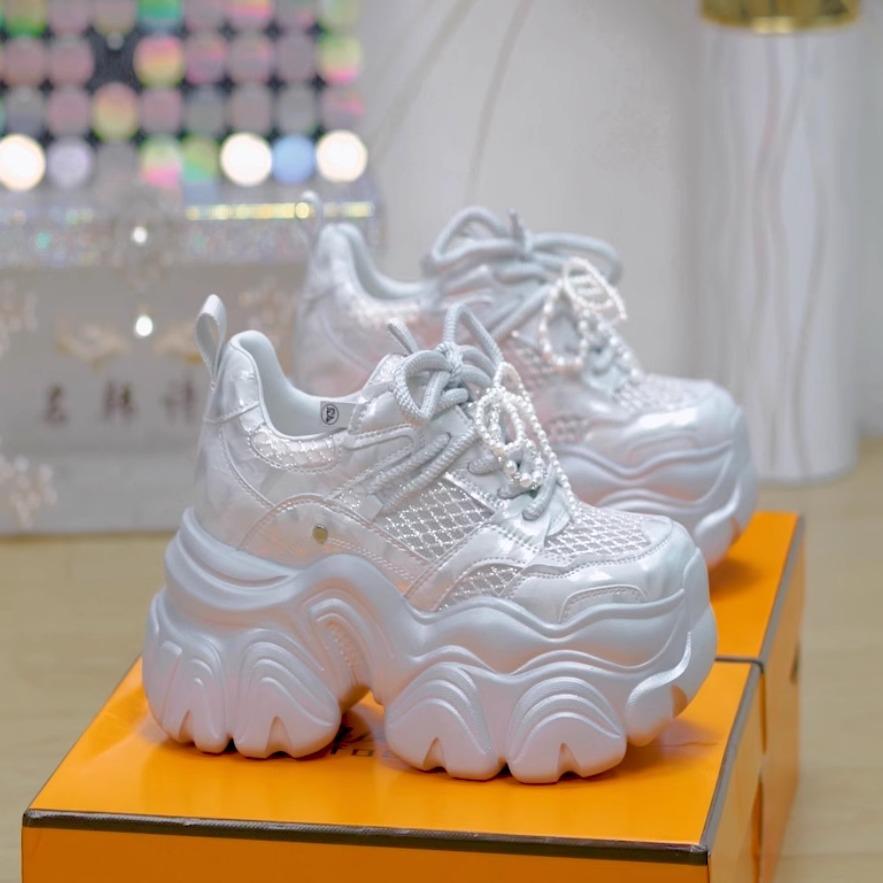 Women s shoes mesh breathable heightening dad shoes 2025 summer muffin thick-soled casual little white shoes versatile breathable women s shoes 40
Women s shoes mesh breathable heightening dad shoes 2025 summer muffin thick-soled casual little white shoes versatile breathable women s shoes 40