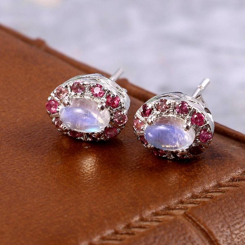 Серьги с радужным лунным камнем, серьги-гвоздики с лунным камнем, серьги с радужным лунным камнем из стерлингового серебра, драгоценный камень июньского года рождения белый
Серьги с радужным лунным камнем, серьги-гвоздики с лунным камнем, серьги с радужным лунным камнем из стерлингового серебра, драгоценный камень июньского года рождения белый