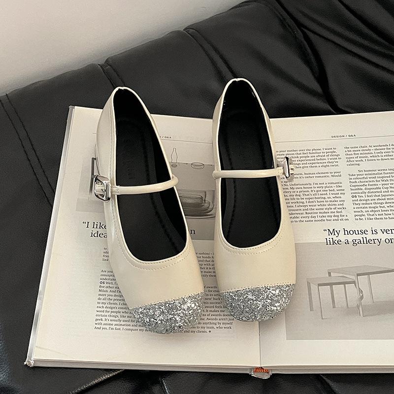 Стразы Французский толстый каблук Высокие каблуки женские весна и лето ретро юбка чувство высокого класса пряжка на одном слове высокий каблук туфли Мэри Джейн 40 бежевый
Стразы Французский толстый каблук Высокие каблуки женские весна и лето ретро юбка чувство высокого класса пряжка на одном слове высокий каблук туфли Мэри Джейн 40 бежевый