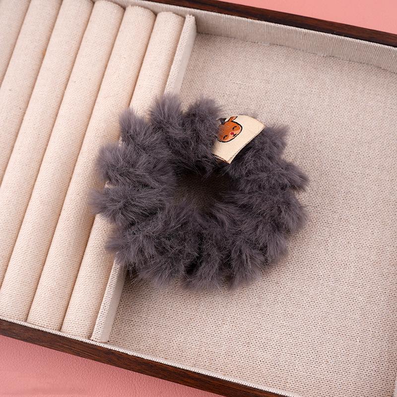 Durable Plush Hair Ties: Autumn/Winter Style for Ponytails & Buns
Durable Plush Hair Ties: Autumn/Winter Style for Ponytails & Buns