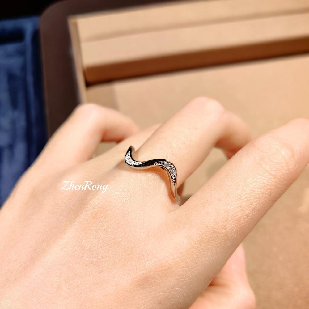 Elegant Wave Shaped Micro Pave Zirconia Ring for Women Stylish Pinky Finger Jewelry No. 10
Elegant Wave Shaped Micro Pave Zirconia Ring for Women Stylish Pinky Finger Jewelry No. 10