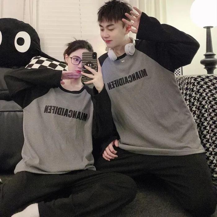 Couple s Long Sleeve Pajama Set for Women - Spring/Fall Style with Round Neck and Long Pants, Imitation Cotton Home Wear Men s 2XL, 3XL
Couple s Long Sleeve Pajama Set for Women - Spring/Fall Style with Round Neck and Long Pants, Imitation Cotton Home Wear Men s 2XL, 3XL