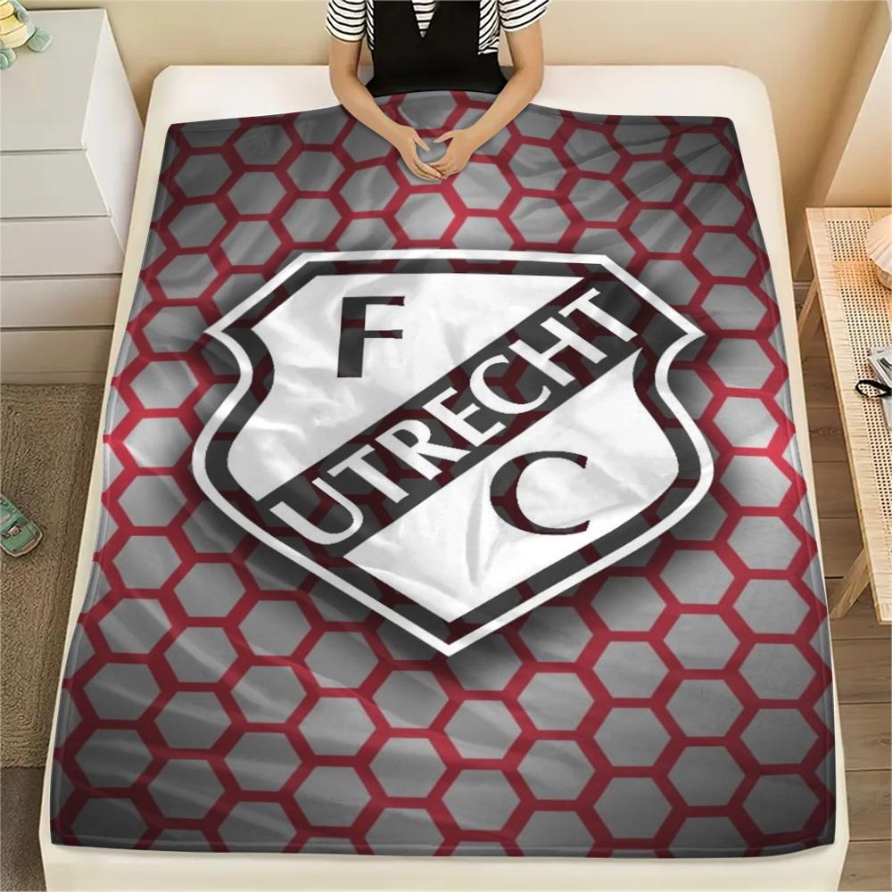 1pc f c utrecht Print Flannel Blanket, High quality Comfortable for All Seasons, Home Decor, Warmth and Comfort, Perfect for Christmas Gifts42 80cm x 120cm
1pc f c utrecht Print Flannel Blanket, High quality Comfortable for All Seasons, Home Decor, Warmth and Comfort, Perfect for Christmas Gifts42 80cm x 120cm